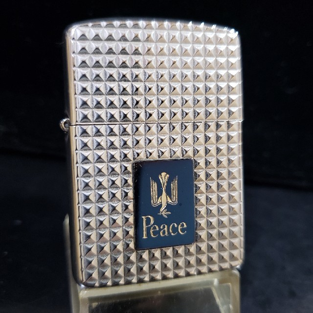 ZIPPO(ジッポー)の貴重なコレクション❤07B`Zippoアーマー❤THE PEACE❤送料無料❤ メンズのファッション小物(タバコグッズ)の商品写真