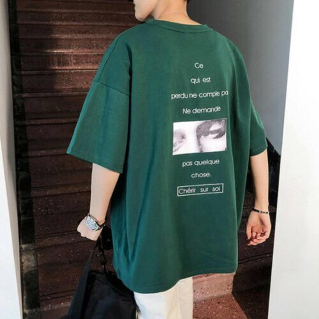 【ヴィンテージ】バックプリント　リメイク　ブラックTシャツ　usedSM38