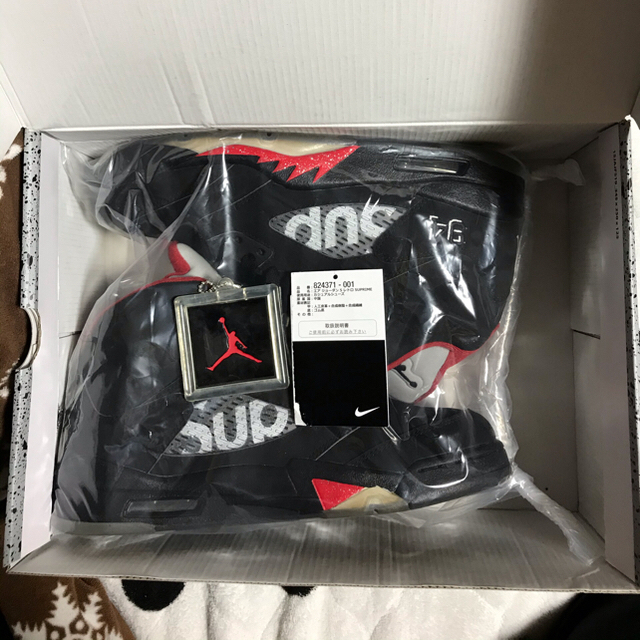 Supreme(シュプリーム)のSupreme Nike air jordan5 black シュプリーム  メンズの靴/シューズ(スニーカー)の商品写真