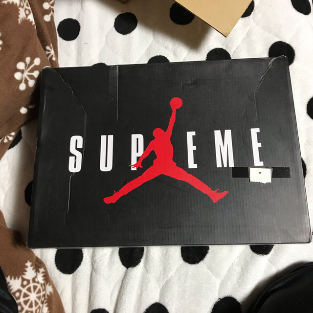 Supreme(シュプリーム)のSupreme Nike air jordan5 black シュプリーム  メンズの靴/シューズ(スニーカー)の商品写真