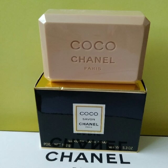 CHANEL(シャネル)の新品　CHANEL　COCO  石鹸　150グラム コスメ/美容のボディケア(ボディソープ/石鹸)の商品写真