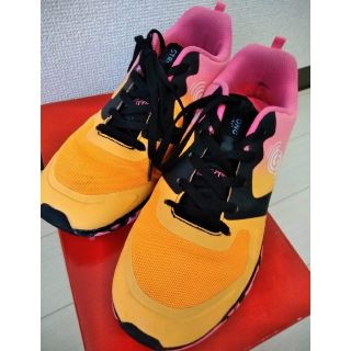 ズンバ(Zumba)の【ZUMBA】☆美品　シューズ　レディース(スニーカー)