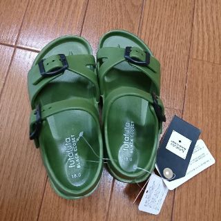 フタフタ(futafuta)の新品 18㎝ サンダル フタフタ(サンダル)