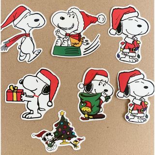 Snoopy 新品 Snoopy スヌーピー 防水撥水シールステッカークリスマス７枚セットの通販 ラクマ