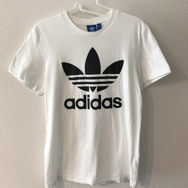 adidas(アディダス)のadidas originals ロゴTシャツ★Mサイズ★アディダス メンズのトップス(Tシャツ/カットソー(半袖/袖なし))の商品写真