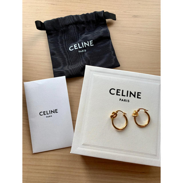 購入純正 あやぼん様専用 CELINE ノットピアス ゴールド | netrafirst.com