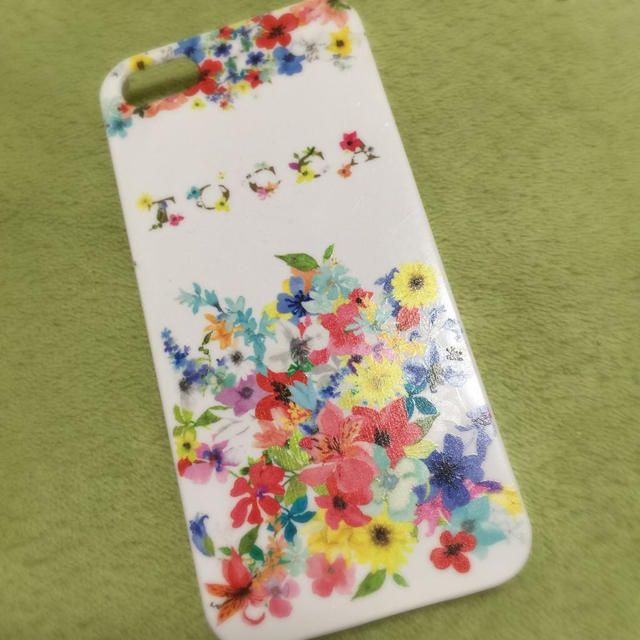 TOCCA(トッカ)のTOCCA iPhone5 ケース スマホ/家電/カメラのスマホアクセサリー(モバイルケース/カバー)の商品写真