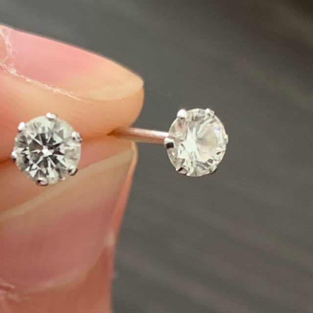 プラチナダイヤモンドピアス0.5ct