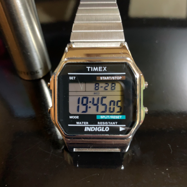 TIMEX デジタル時計