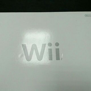 ニンテンドウ(任天堂)のwii(家庭用ゲーム機本体)