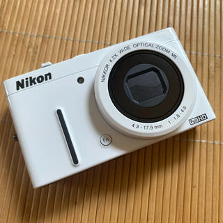 ニコン(Nikon)の❇︎ニコン クールピクスP310 ホワイト❇︎(コンパクトデジタルカメラ)