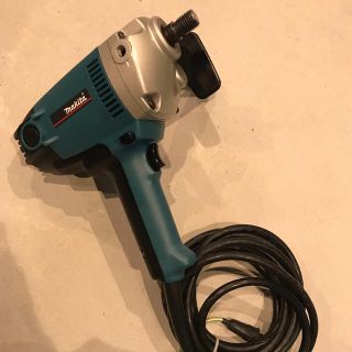 マキタ(Makita)のマキタ 電子ポリッシャー PV7001C(工具)