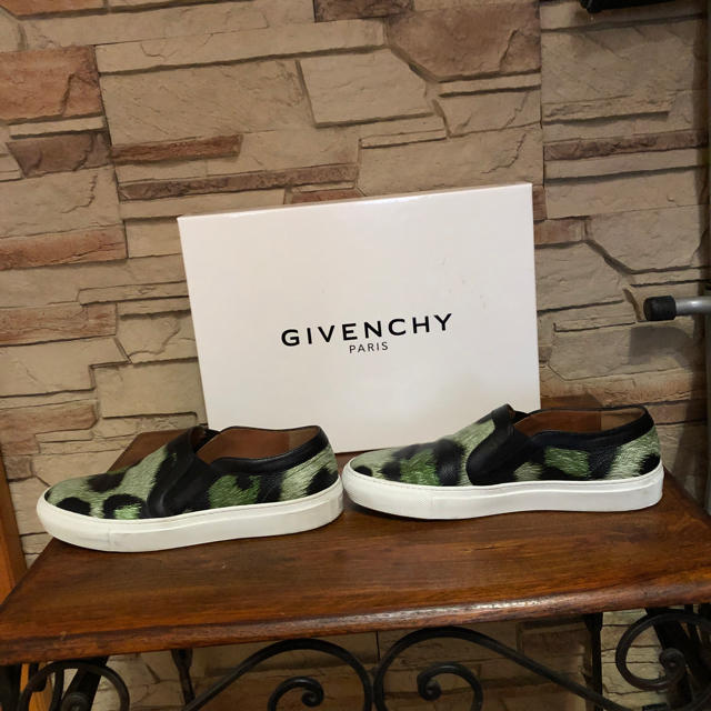 GIVENCHY(ジバンシィ)の定価8万円 GIVENCHY ジバンシー  スニーカー レディースの靴/シューズ(スニーカー)の商品写真