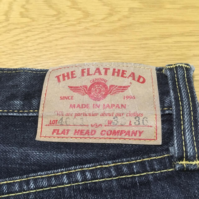 THE FLAT HEAD(フラットヘッド)のフラットヘッド ジーンズ2本、アロハシャツ、シングルライダースジャケットセット メンズのパンツ(デニム/ジーンズ)の商品写真