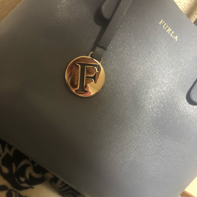 Furla(フルラ)の☆最終値下げ☆サリー トートバッグ Sサイズ レディースのバッグ(トートバッグ)の商品写真