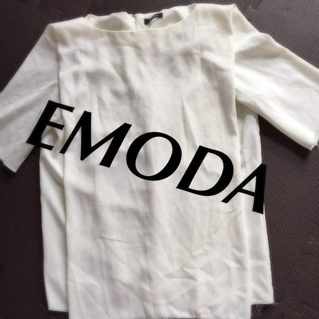 EMODA(エモダ)のめっぽこ 様 専用♡ レディースのトップス(カットソー(半袖/袖なし))の商品写真