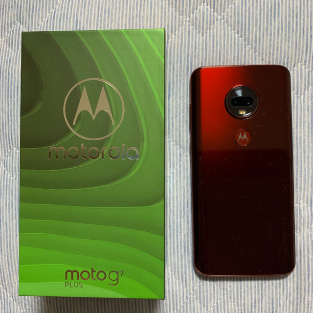 モトローラ moto g7 plus ビバレッド 美品 SIMフリー 付属品有り