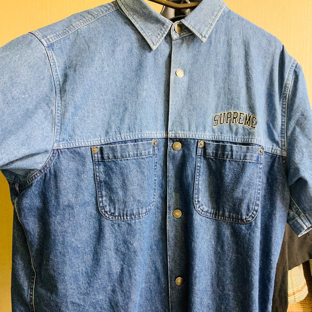 L supreme 2-Tone Denim S/S Shirt