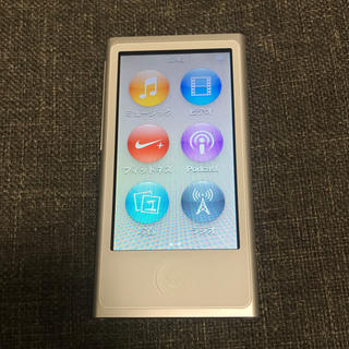 アップル(Apple)のiPod nano 第7世代 シルバー(ポータブルプレーヤー)