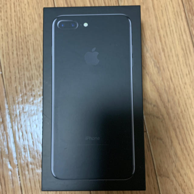 iPhone(アイフォーン)のiPhone 7 Plus 本体 SIMフリー スマホ/家電/カメラのスマートフォン/携帯電話(スマートフォン本体)の商品写真