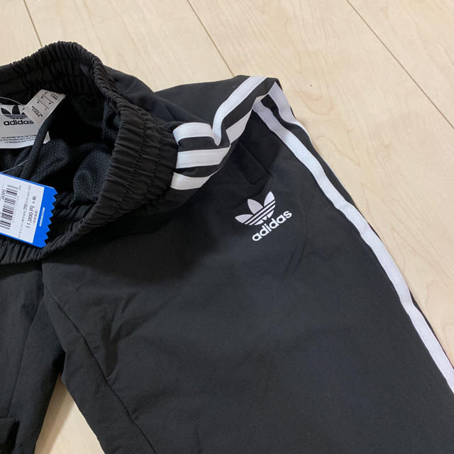 adidas(アディダス)のadidas originals ウォームアップトラックパンツ レディースのパンツ(その他)の商品写真