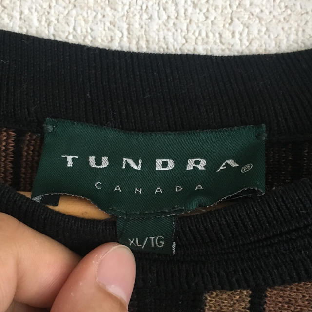 TOMMY HILFIGER(トミーヒルフィガー)のtundra canada 総柄ニット メンズのトップス(ニット/セーター)の商品写真