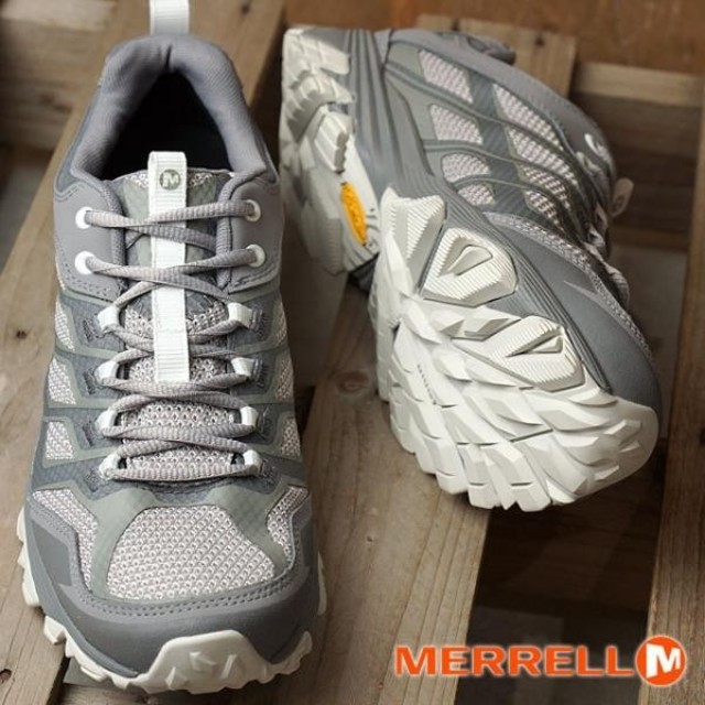 Merrell 新品25 5cmmerrell メレル モアブ Fst ゴアテックス の通販 By イニエスタ10 S Shop メレルならラクマ