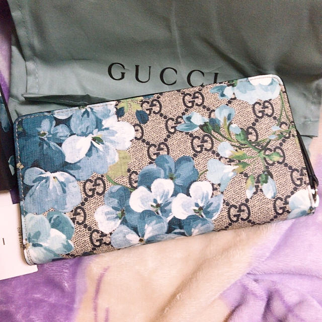 Gucci - 新品GUCCI ロングウォレット の通販 by ちょちょん's shop｜グッチならラクマ