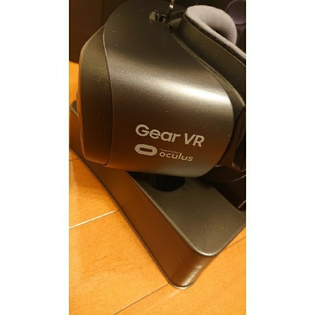 SAMSUNG(サムスン)のVRゴーグル スマホ/家電/カメラのスマートフォン/携帯電話(その他)の商品写真