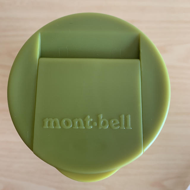 mont bell(モンベル)のみけ様専用  mont-bell モンベル タンブラー  グリーン  新品未使用 スポーツ/アウトドアのアウトドア(登山用品)の商品写真