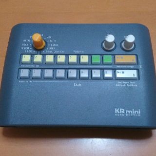 コルグ(KORG)のKORG リズムマシン KR mini 美品　動作保証　送料無料(その他)