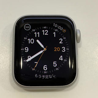 アップル(Apple)の【売約済】apple watch series4 40mm シルバー GPS(腕時計(デジタル))