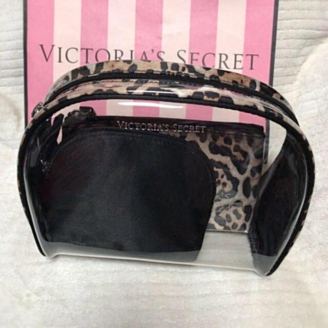 新品未使用 Victoria’s Secret ポーチ 3つセット レディースのファッション小物(ポーチ)の商品写真