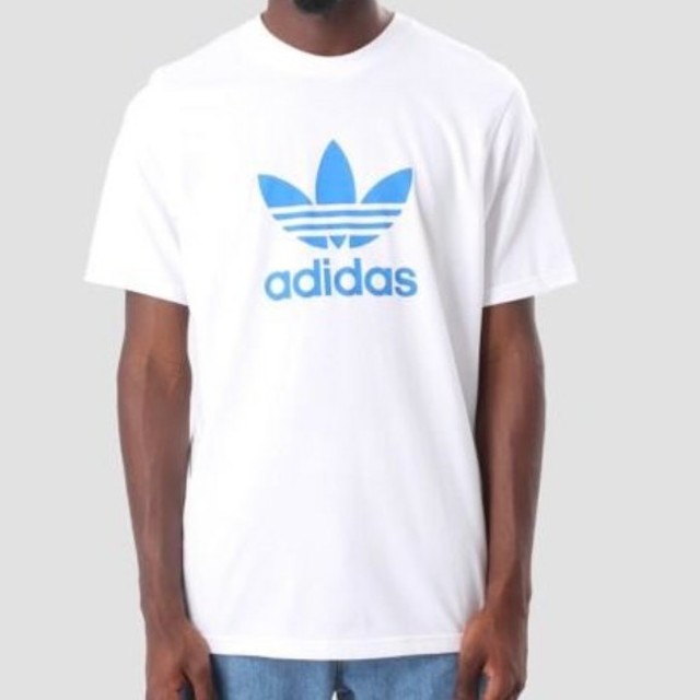 adidas(アディダス)の新品 アディダス ビッグTシャツ ブルー 青 白 ホワイト メンズのトップス(Tシャツ/カットソー(半袖/袖なし))の商品写真