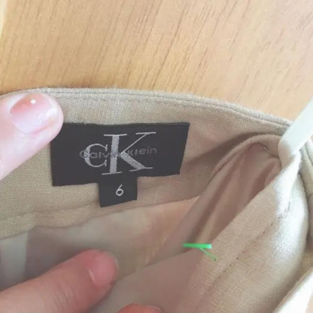 ck Calvin Klein(シーケーカルバンクライン)のピヨピヨさま  専用 レディースのスカート(ひざ丈スカート)の商品写真