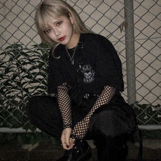 バブルス(Bubbles)のrosen kreuz Tシャツ 黒(Tシャツ/カットソー(半袖/袖なし))