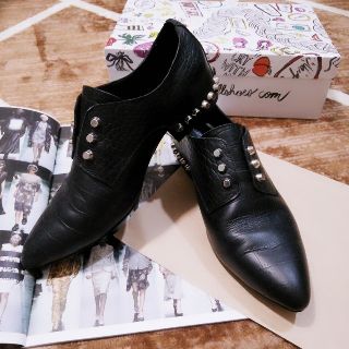 ジェフリーキャンベル(JEFFREY CAMPBELL)の【いすず様お取り置き】ジェフリーキャンベル▣美品▣スタッズ付クロコ調シューズ(ローファー/革靴)