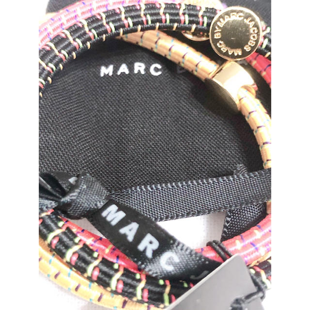 MARC BY MARC JACOBS(マークバイマークジェイコブス)のヘアゴムMARC  BY  MARC  JACOBS レディースのヘアアクセサリー(ヘアゴム/シュシュ)の商品写真