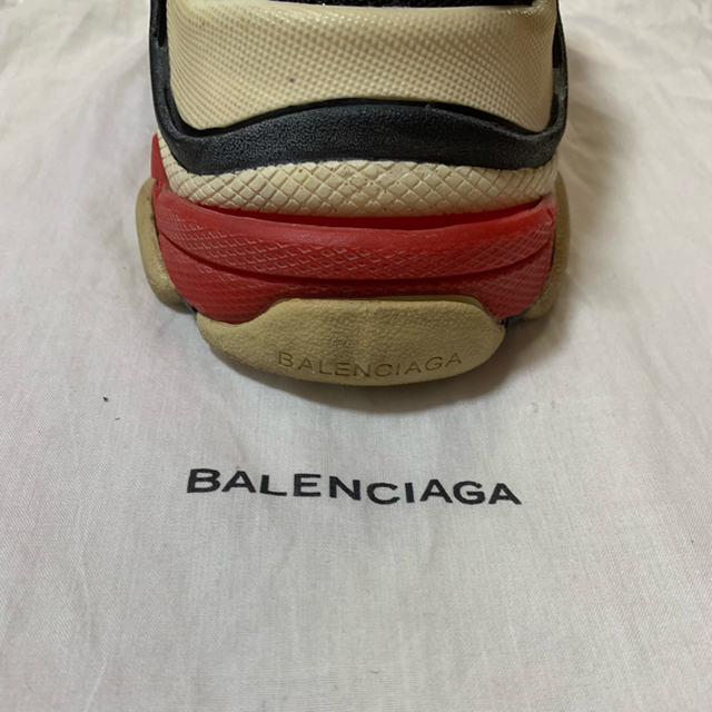 セール100%新品 Balenciaga Black×Red 41 バレンシアガの通販 by A's shop｜バレンシアガならラクマ - BLENCIAGA Triple S 大得価通販