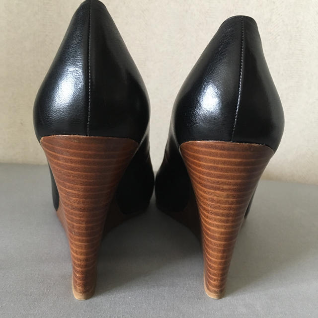 Christian Louboutin(クリスチャンルブタン)のルブタン パンプス 38 レディースの靴/シューズ(ハイヒール/パンプス)の商品写真