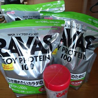 ザバス(SAVAS)のSAVASザバス ソイプロテイン100 ココア味1050g×3袋 シェイカー付き(トレーニング用品)