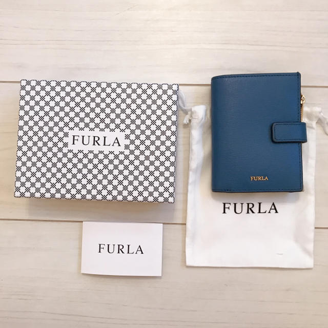 フルラ FURLA コンパクト 二つ折り財布 バイカラー - 財布