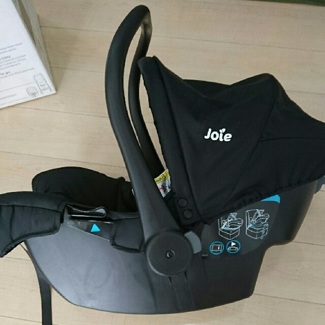 Joie (ベビー用品)(ジョイー)のyuu様専用☆カトージ ベビーキャリー juva キッズ/ベビー/マタニティの外出/移動用品(自動車用チャイルドシート本体)の商品写真