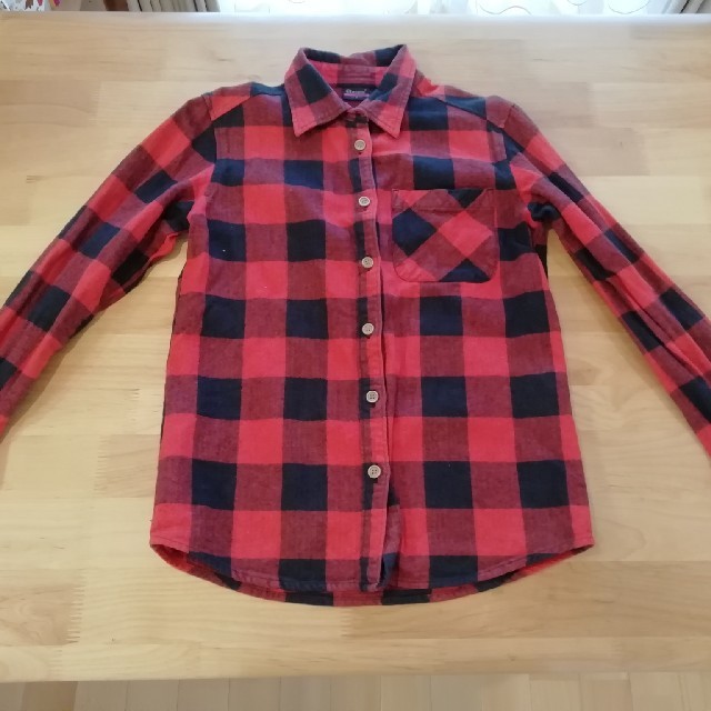 最終値下げ❗赤黒のチェックシャツ レディースのトップス(シャツ/ブラウス(長袖/七分))の商品写真