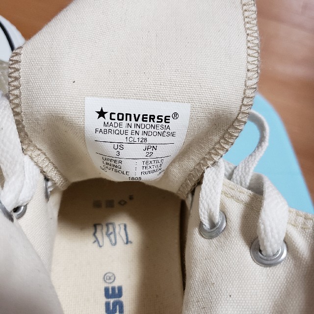 CONVERSE(コンバース)のコンバース　ハイカットスニーカー　22センチ レディースの靴/シューズ(スニーカー)の商品写真