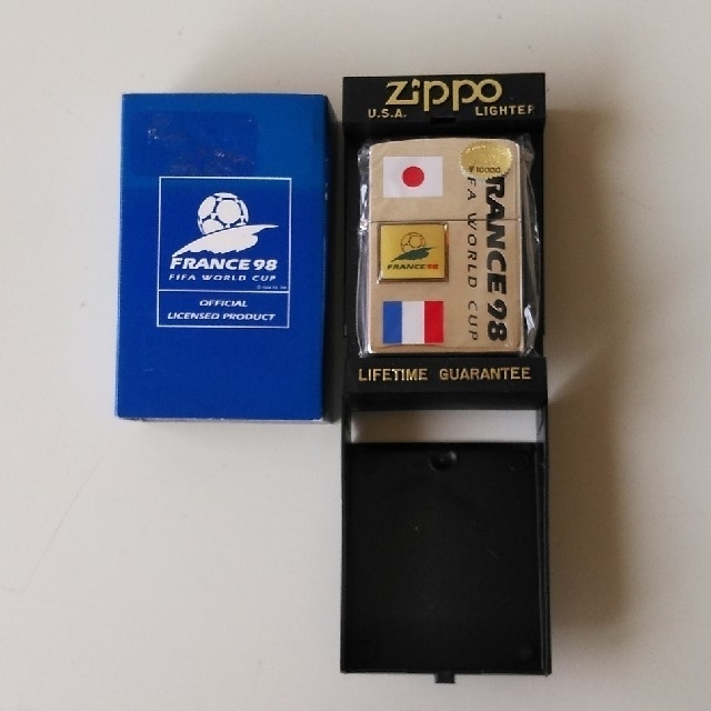 ZIPPO(ジッポー)のZippo  FIFA WORLD CUP フランス大会記念 スポーツ/アウトドアのサッカー/フットサル(記念品/関連グッズ)の商品写真