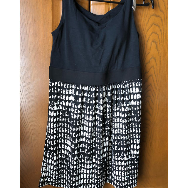 UNIQLO(ユニクロ)のUNIQLO ブラトップ レディースのスカート(ひざ丈スカート)の商品写真