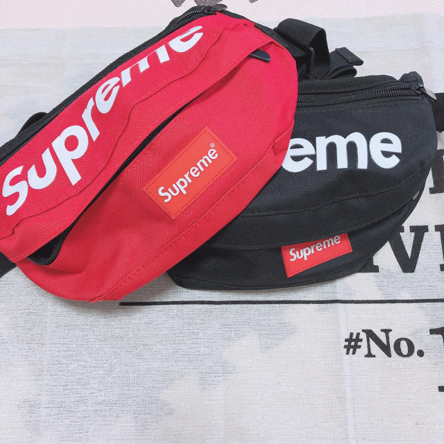 supreme ウエストバッグ 赤