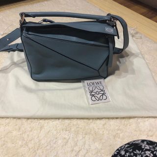 ロエベ(LOEWE)のロエベパズル、スモールストーンウォッシュブルー(ハンドバッグ)