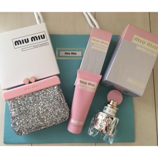 ミュウミュウ(miumiu)のニャンコ大好き様専用(香水(女性用))